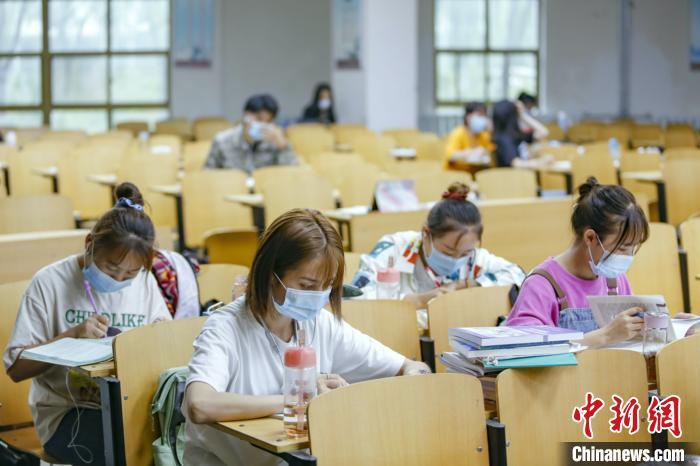 點擊進(jìn)入下一頁