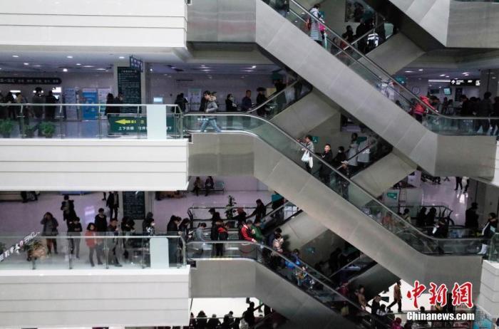 資料圖：某醫(yī)院門診樓。 <a target='_blank' href='http://www.chinanews.com/'>中新社</a>記者 殷立勤 攝 