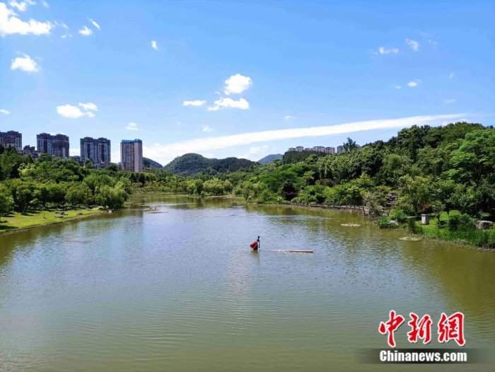 點(diǎn)擊進(jìn)入下一頁