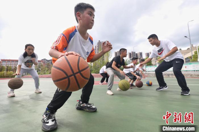 點(diǎn)擊進(jìn)入下一頁