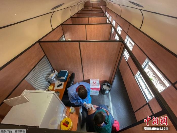 點擊進(jìn)入下一頁