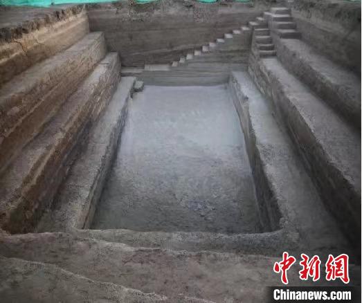 圖為在北京城市副中心發(fā)現(xiàn)的運(yùn)河故道遺址。　北京市文物局供圖