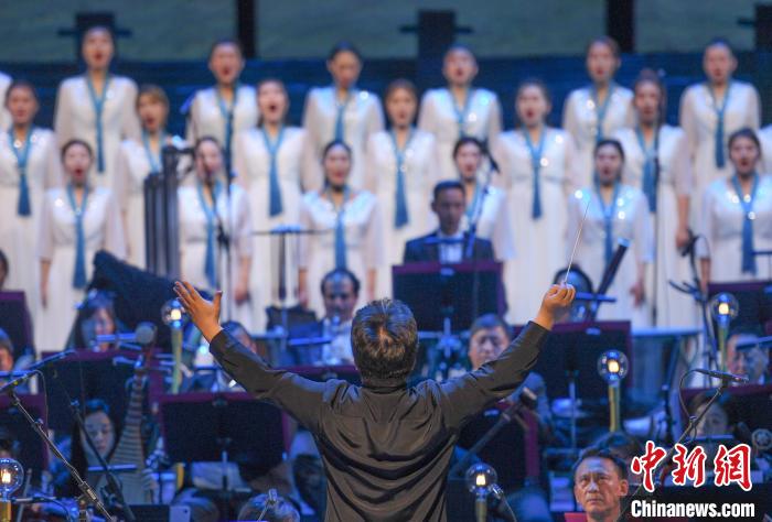 2021京杭對話子活動—大型京劇交響套曲《京城大運河》在杭州上演，6位“梅花獎”得主同臺演出?！⊥鮿?攝