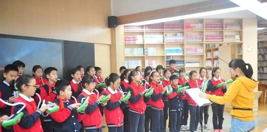 浙川交流，共同發(fā)展——美姑縣教育團隊來北侖區(qū)蔚斗小學參觀交流