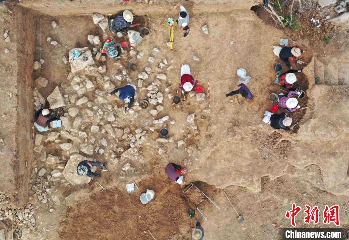 山東發(fā)現(xiàn)距今9.9萬年象牙鏟或為中國迄今最早磨制骨器
