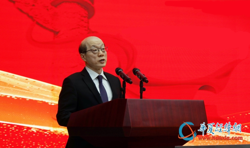 劉結(jié)一主任在“弘揚(yáng)辛亥精神，共創(chuàng)復(fù)興偉業(yè)”——第八屆兩岸智庫(kù)學(xué)術(shù)論壇開(kāi)幕式上的致辭