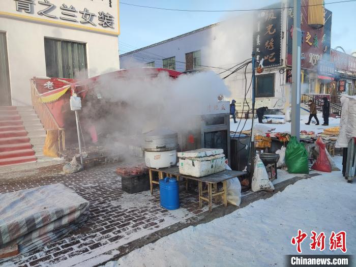 極寒天氣下的內(nèi)蒙古?！『魝愗悹枤庀缶止﹫D