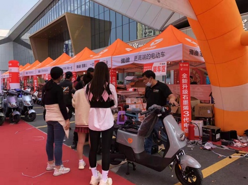 國(guó)際油價(jià)大漲！國(guó)內(nèi)水漲船高！你的出行方式該上新了