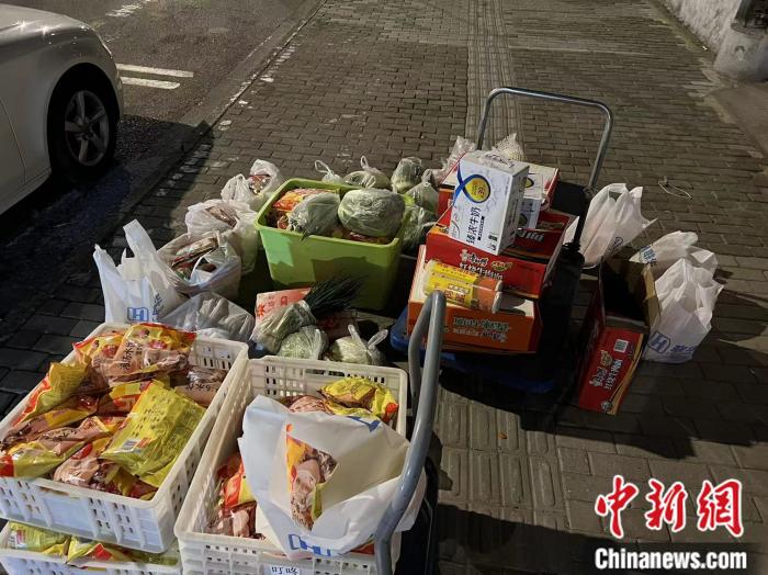 楊耀森運(yùn)送的物資。 受訪者供圖