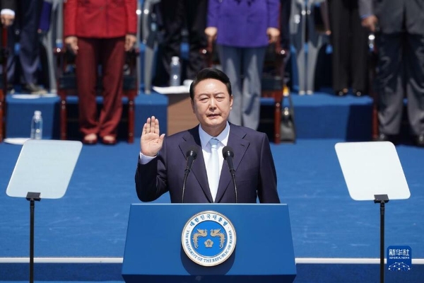5月10日，在韓國首爾，尹錫悅出席總統(tǒng)宣誓就職儀式。（圖源：新華社）