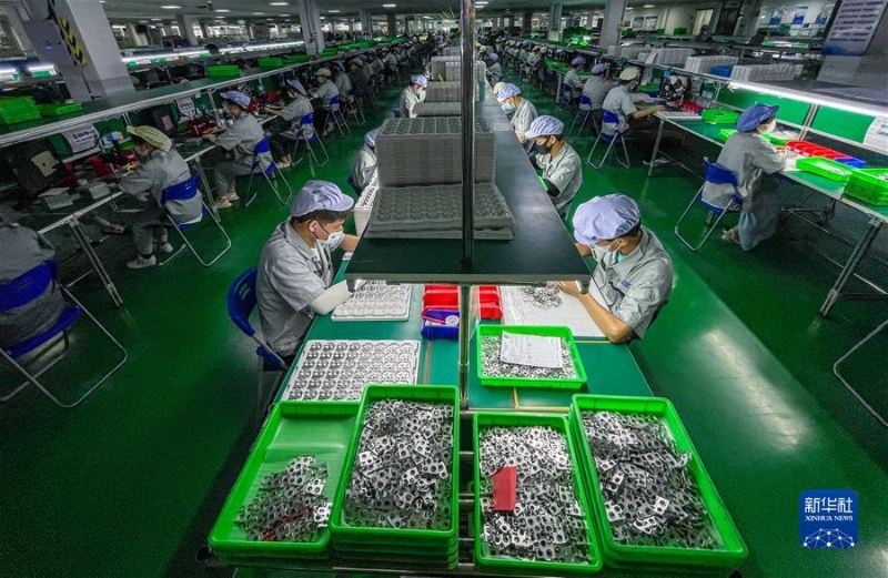 （新華全媒頭條·圖文互動）（4）堅定信心，鞏固恢復態(tài)勢——前5個月中國經(jīng)濟走勢觀察