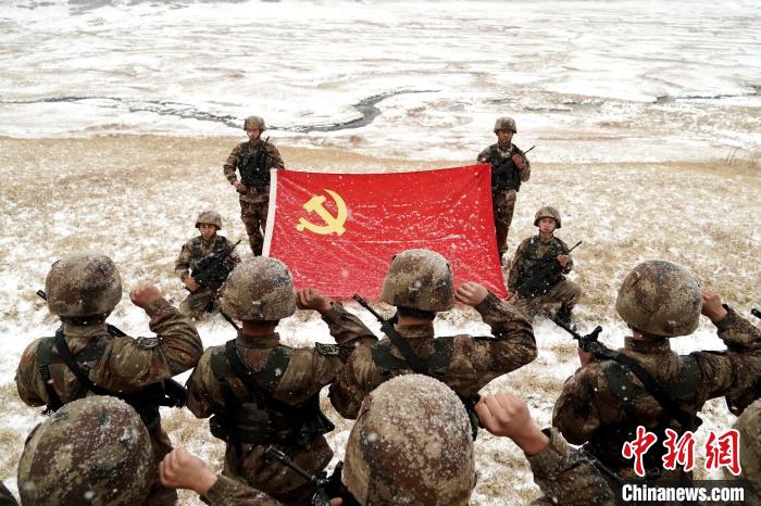 圖為官兵宣誓。　吳家豪 攝