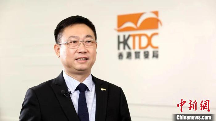 香港貿發(fā)局中國內地總代表鐘永喜?！∠愀垴v京辦供圖
