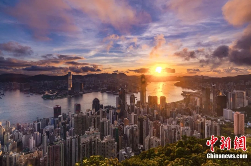 香港維多利亞港。中新社記者 張煒 攝