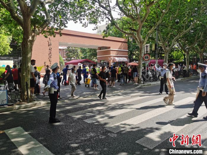 圖為上海市南洋模范中學(xué)考點?！∩虾＞焦﹫D