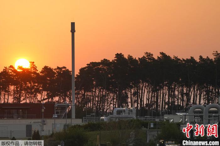 2022年7月21日，位于德國境內(nèi)的的“北溪-1”天然氣管道登陸設施和OPAL天然氣管道中轉(zhuǎn)站。