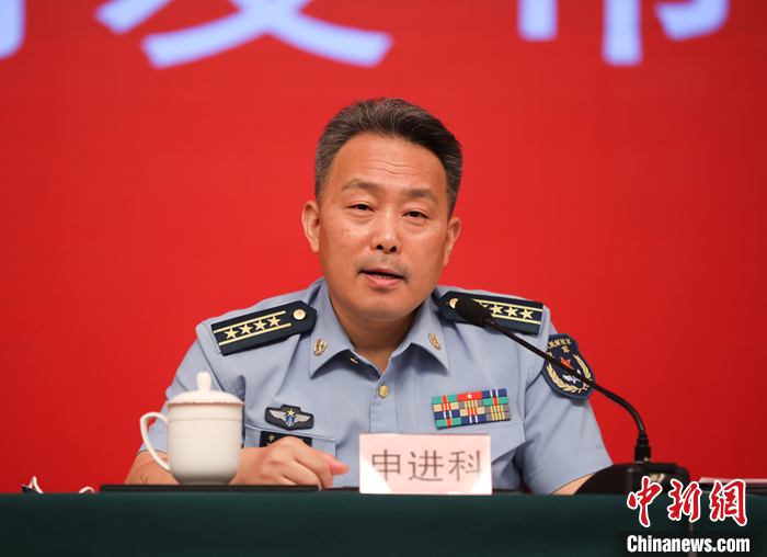 圖為申進科大校發(fā)言。 <a target='_blank' href='/'>中新社</a>記者 趙雋 攝