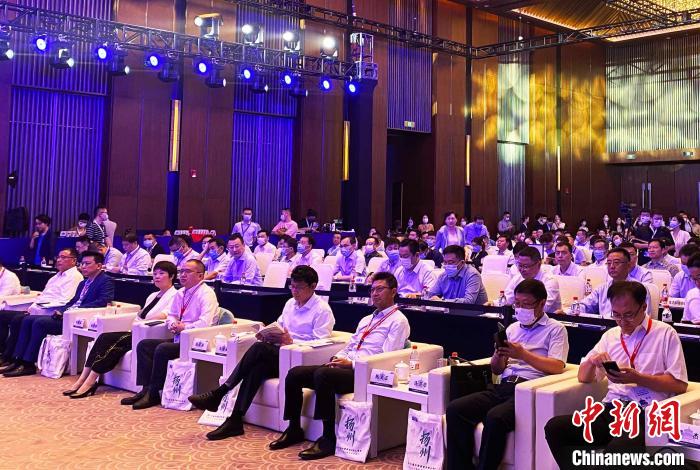 300多位創(chuàng)投界大咖齊聚瘦西湖畔，共話資本賦能。　崔佳明 攝