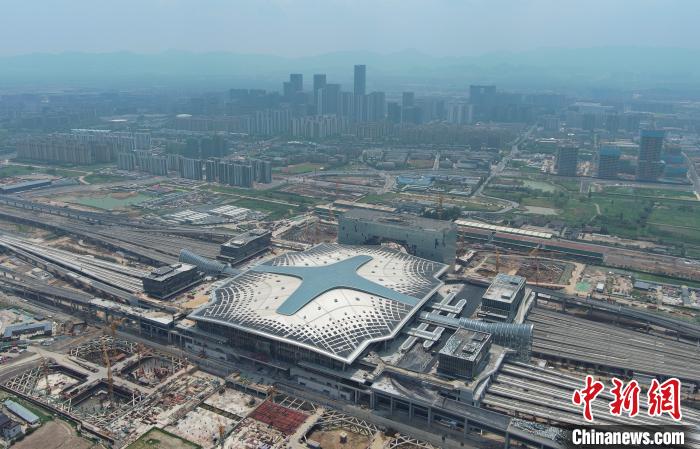 圖為位于余杭的杭州西站。　王剛 攝