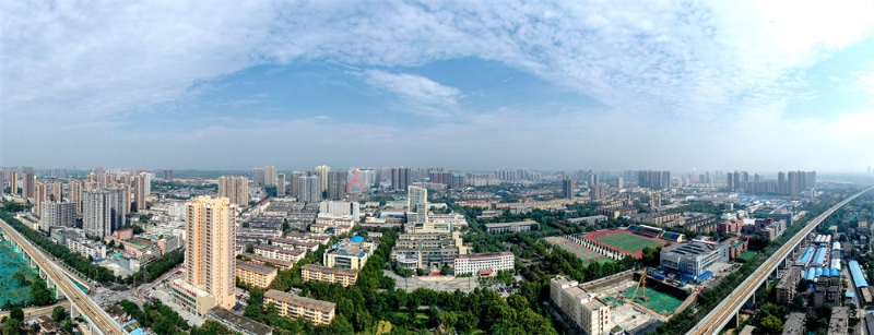 這是位于陜西咸陽的西藏民族大學(xué)(2019年10月11日攝，無人機(jī)全景照片)。新華社記者 晉美多吉 攝