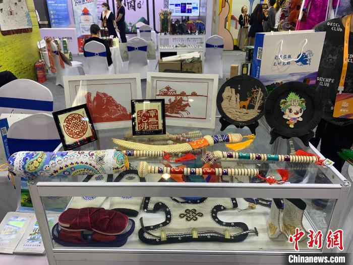 展會(huì)現(xiàn)場(chǎng)。　韓宏 攝