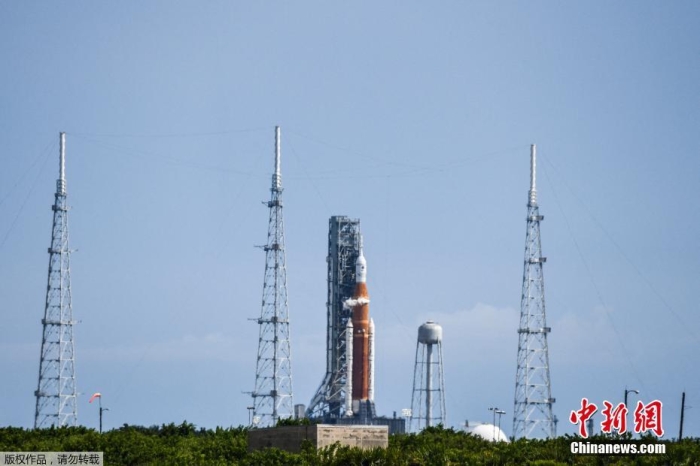 當?shù)貢r間9月3日，美國國家航空航天局再次宣布推遲新一代登月火箭“太空發(fā)射系統(tǒng)”的發(fā)射。據(jù)報道，這是一周內NASA第二次取消登月火箭發(fā)射計劃。
