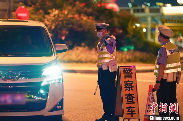 資料圖：廣州交警開展酒駕毒駕同查行動(dòng)。　廣東省公安廳 供圖