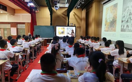 東營(yíng)市小學(xué)語文單元整體教學(xué)研討活動(dòng)在市實(shí)驗(yàn)小學(xué)舉行