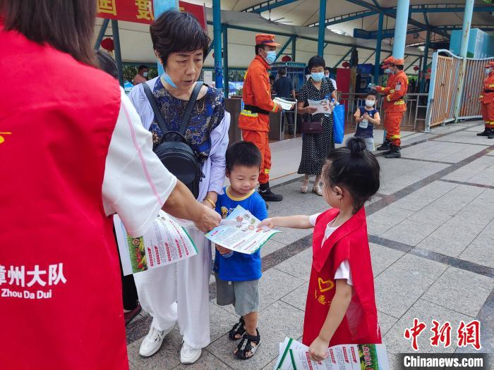 福建漳州：森林消防創(chuàng)新宣傳手段堅(jiān)守防火一線(xiàn)