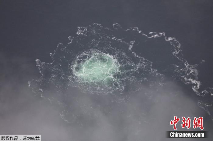 當(dāng)?shù)貢r(shí)間2022年9月28日，“北溪-2”號(hào)天然氣管道出現(xiàn)泄漏。