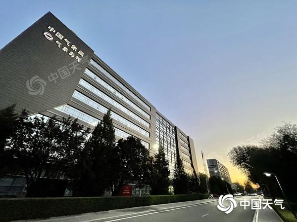 北京今晨天氣晴朗。(圖/中國天氣網(wǎng) 王曉)