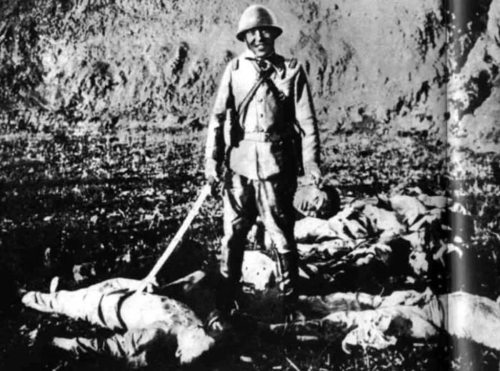 圖為日軍殺害中國軍民。