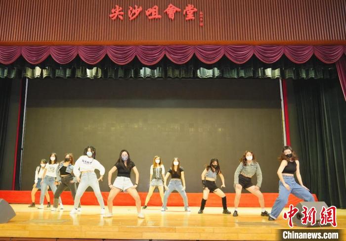 街舞表演。　蘇永安 攝