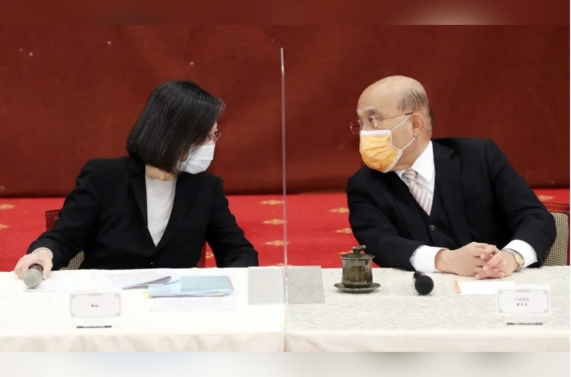 民進黨2022九合一大選潰敗後，內(nèi)閣總辭的呼聲愈來愈高。記者杜建重／攝影