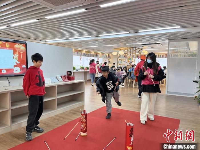 在甬臺(tái)胞投壺現(xiàn)場(chǎng)。　闞緒獻(xiàn)供圖