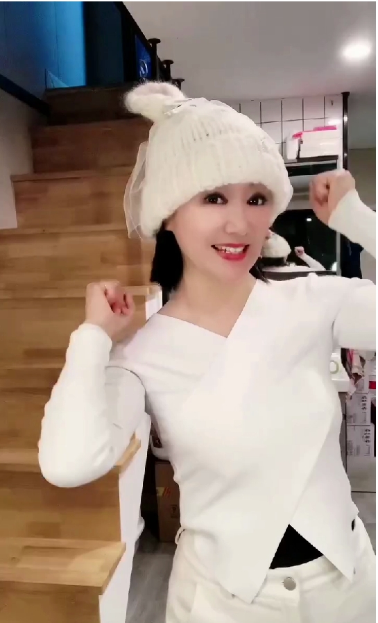 藝術(shù)盛宴，華美綻放！彩云之南文化藝術(shù)季燃情啟幕