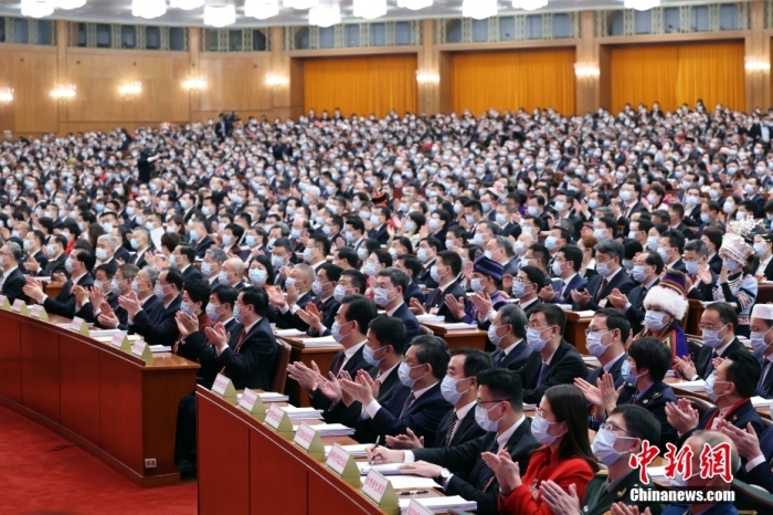 3月5日，十四屆全國人大一次會議在北京人民大會堂開幕。中新社記者 盛佳鵬 攝