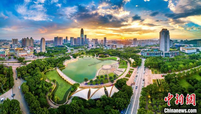 臺州城市一景。　臺州市委宣傳部供圖