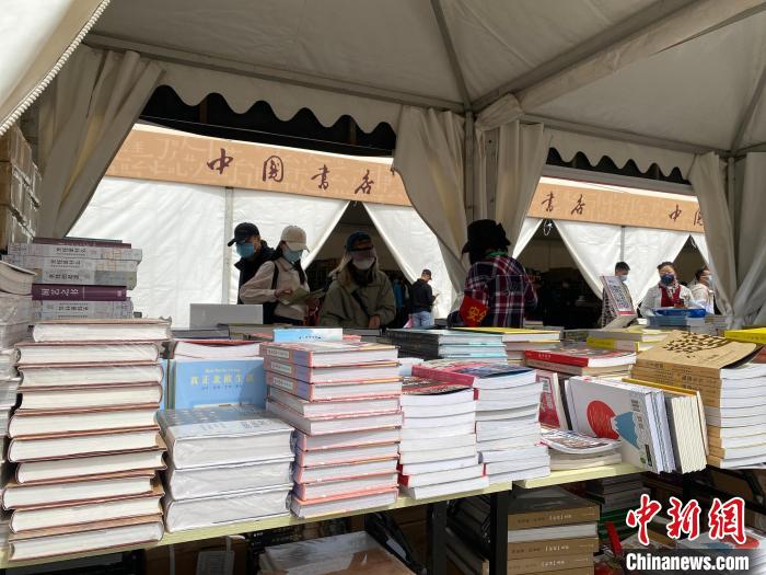 圖為2023北京書市主展場?！￡惡?攝
