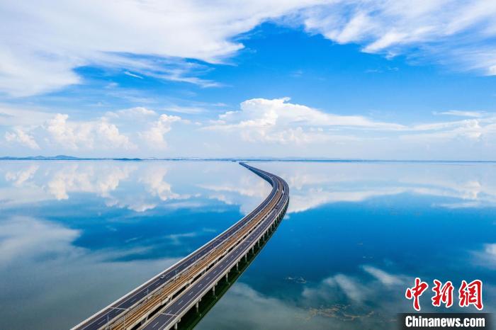 石臼湖大橋?！〗K省交通運輸廳 供圖
