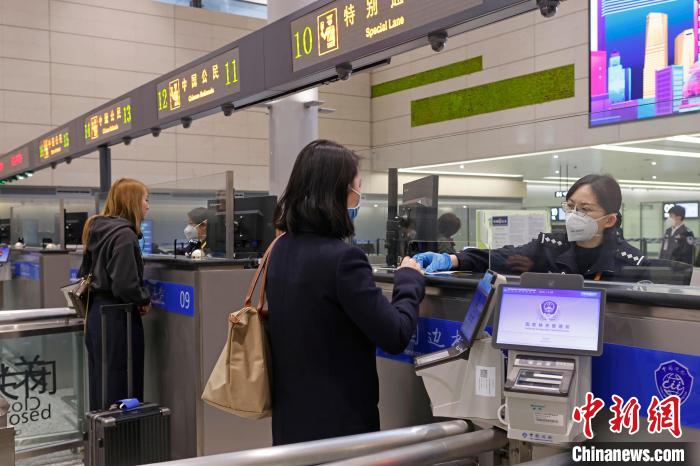 上海虹橋機(jī)場國際、港澳臺航線復(fù)航滿月客流穩(wěn)中有升