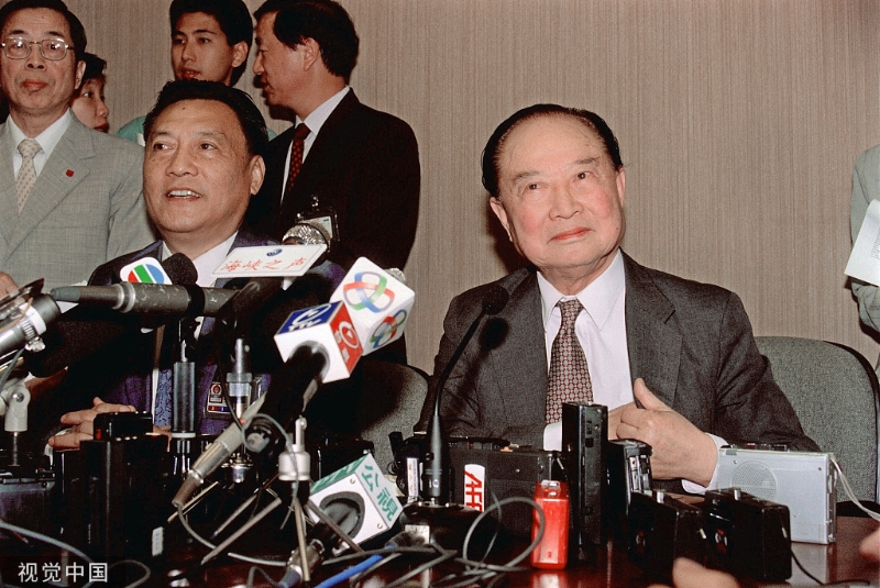 1993年4月，第一次“汪辜會(huì)談”在新加坡舉行。.jpg