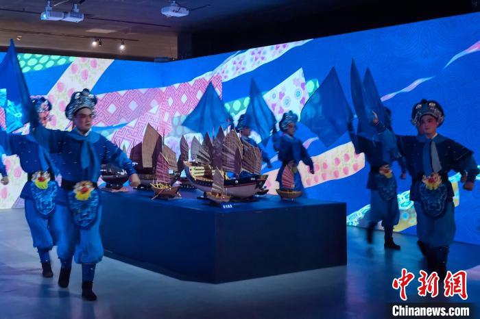 沉浸式演出拉開(kāi)“博物館、可持續(xù)性與美好生活”泉州系列活動(dòng)帷幕?！O虹 攝