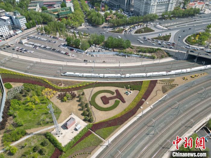 哈鐵管轄高鐵動車組?！《抛趶?攝
