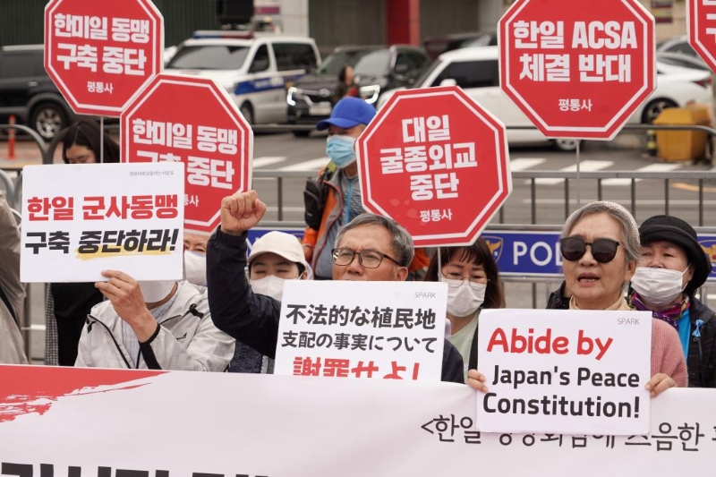 5月7日，人們?cè)陧n國(guó)首爾參加抗議集會(huì)。（圖源：新華網(wǎng)）