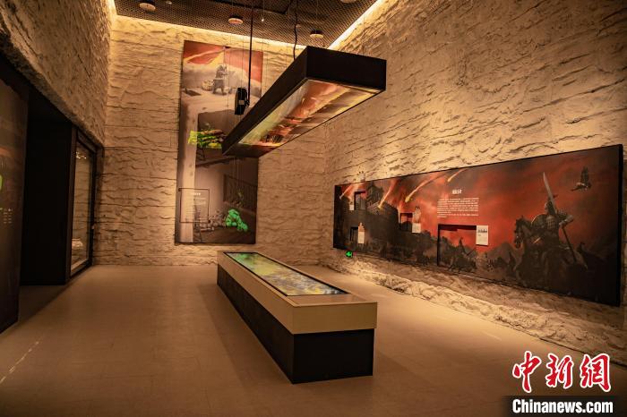 統(tǒng)萬城遺址博物館?！￡兾耐队芰治穆霉﹫D
