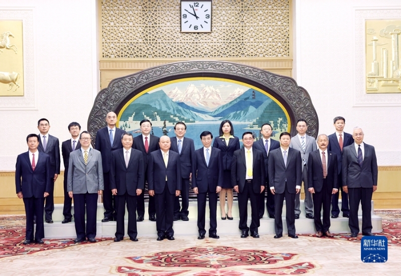 6月5日，中共中央政治局常委、全國政協(xié)主席王滬寧在北京會見新黨主席吳成典一行。新華社記者 姚大偉 攝.jpg