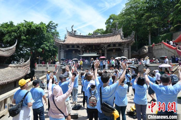 圖為演唱會(huì)現(xiàn)場?！?高亞成 攝