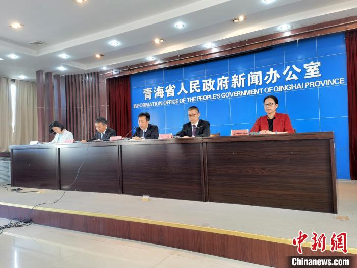 圖為新聞發(fā)布會現(xiàn)場?！∑钤鲚?攝