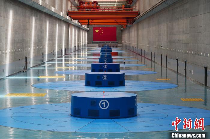 三峽左岸電廠?！￡愋?攝